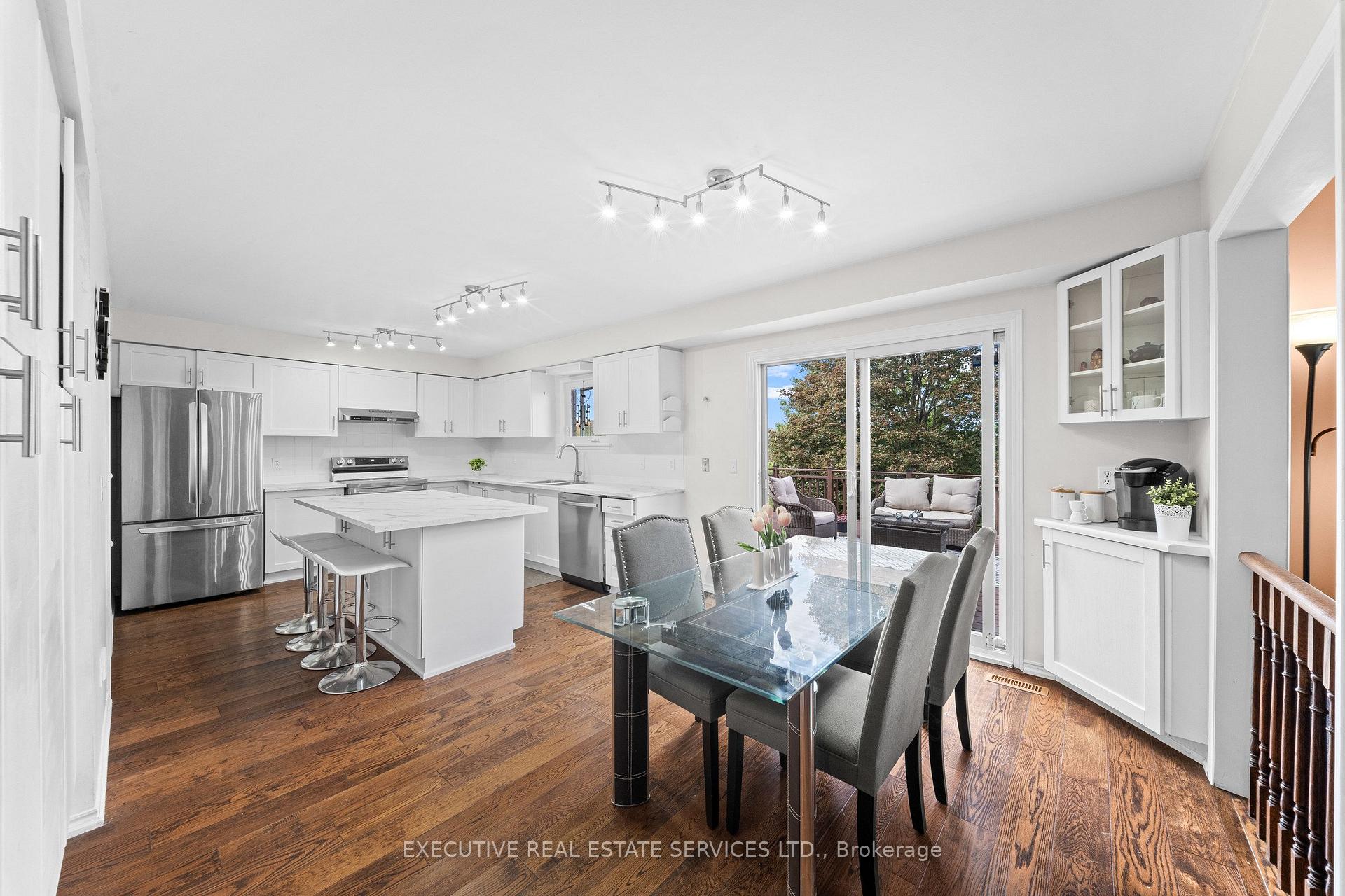 Photo 13 of 56 Pleasant Valley Place, Brampton, Northgate — HOMEH
