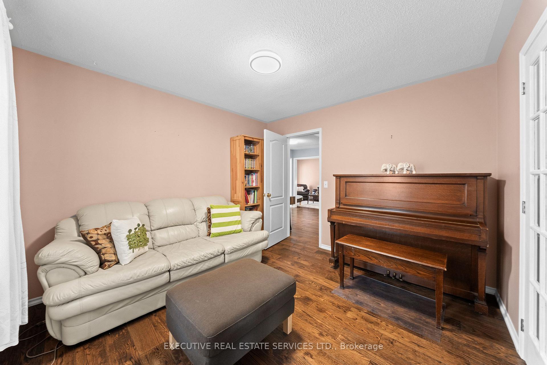 Photo 20 of 56 Pleasant Valley Place, Brampton, Northgate — HOMEH