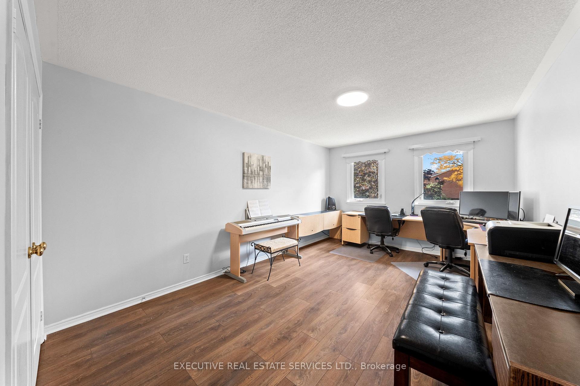 Photo 31 of 56 Pleasant Valley Place, Brampton, Northgate — HOMEH
