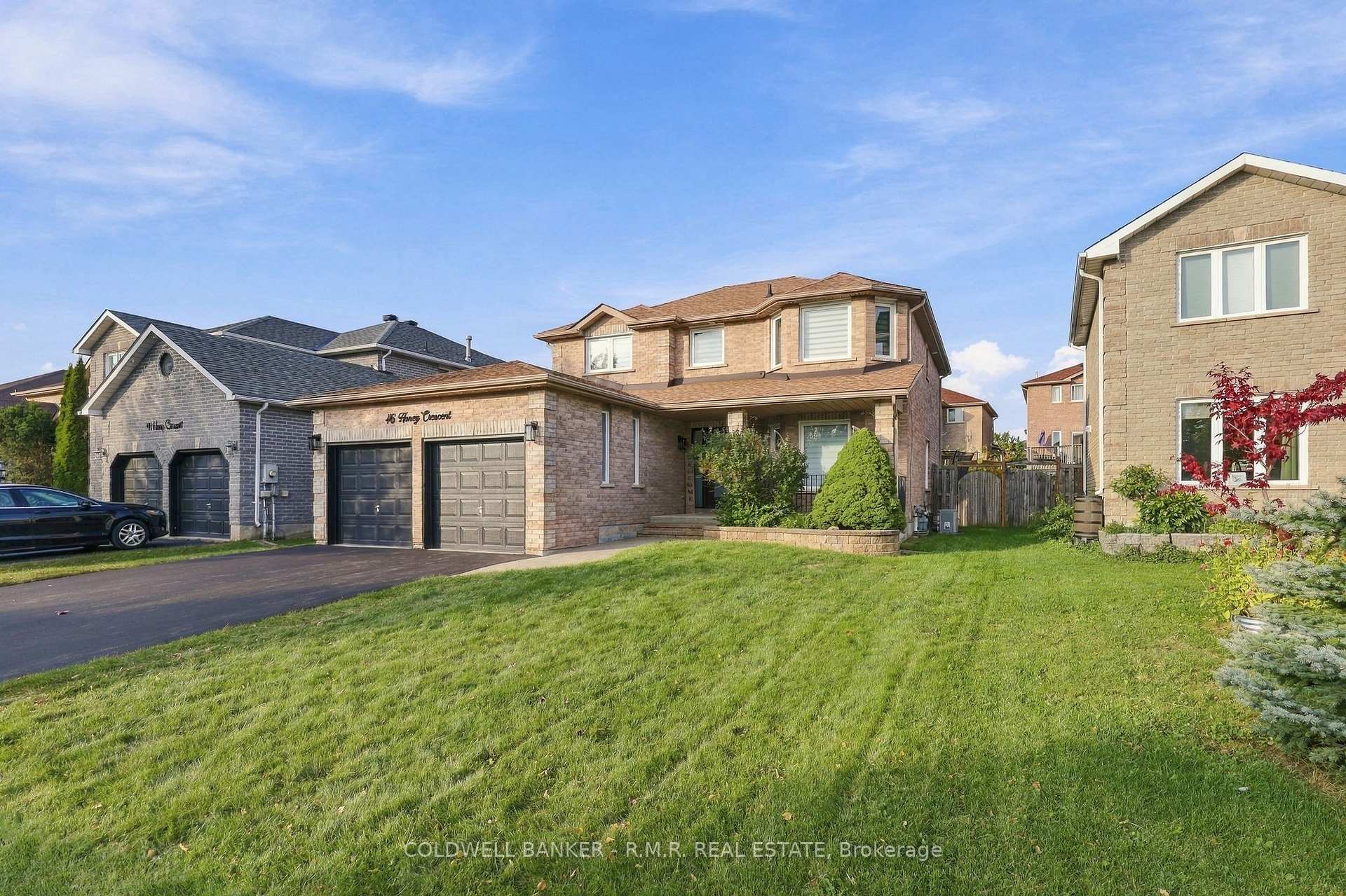 Photo 44 of 46 Honey Crescent, Barrie, Painswick South — HOMEH