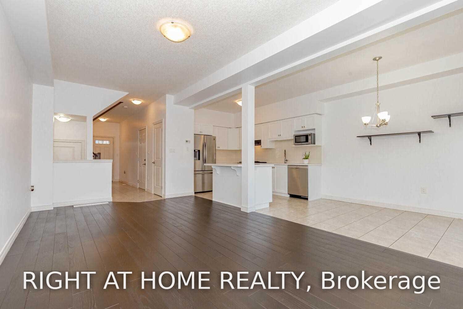 Photo 5 of Unit 11, 6 Chestnut Drive, Grimsby, Grimsby West — HOMEH
