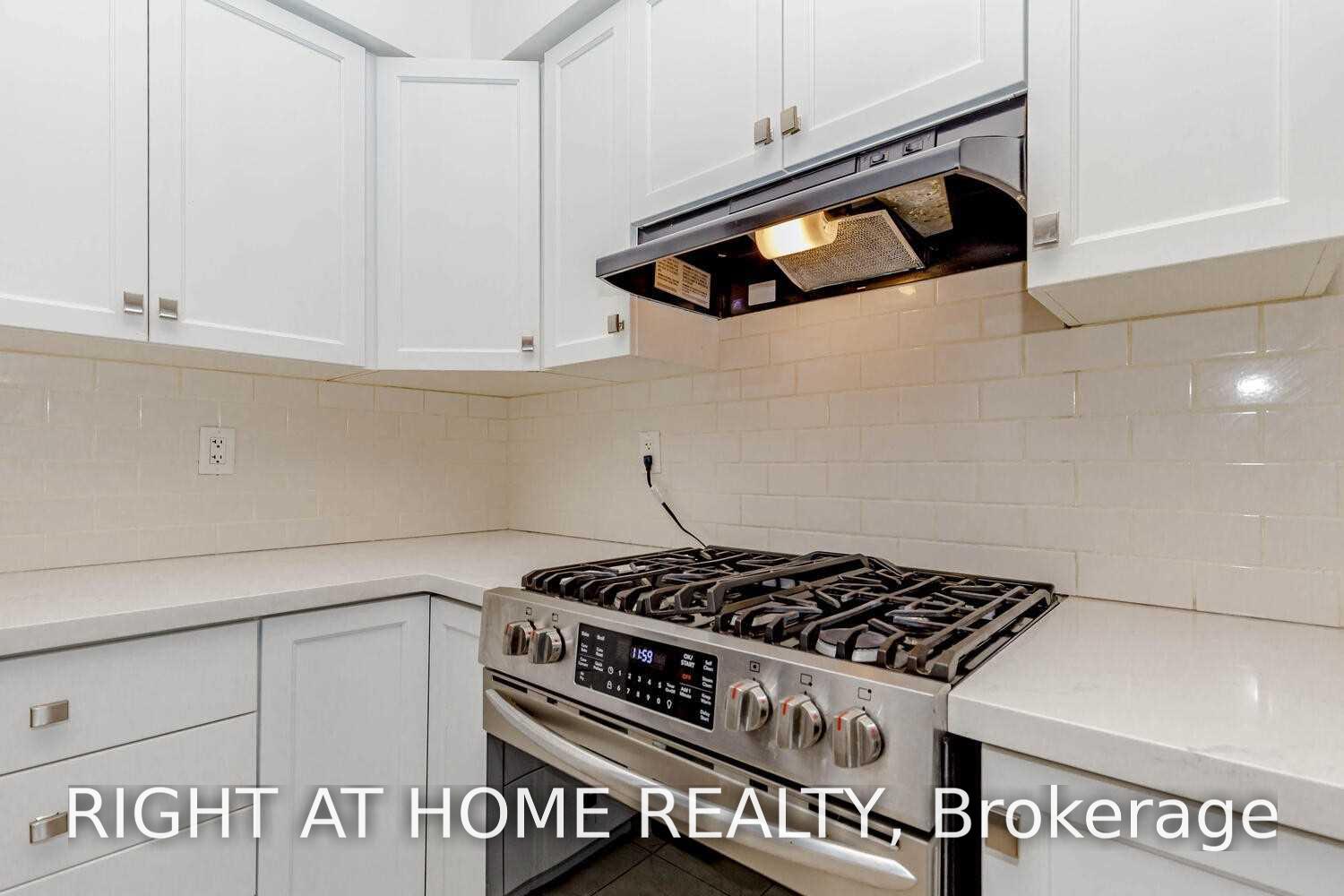 Photo 8 of Unit 11, 6 Chestnut Drive, Grimsby, Grimsby West — HOMEH