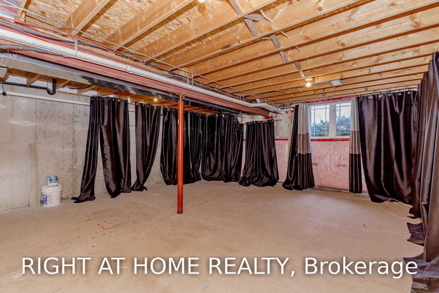 Photo 27 of Unit 11, 6 Chestnut Drive, Grimsby, Grimsby West — HOMEH