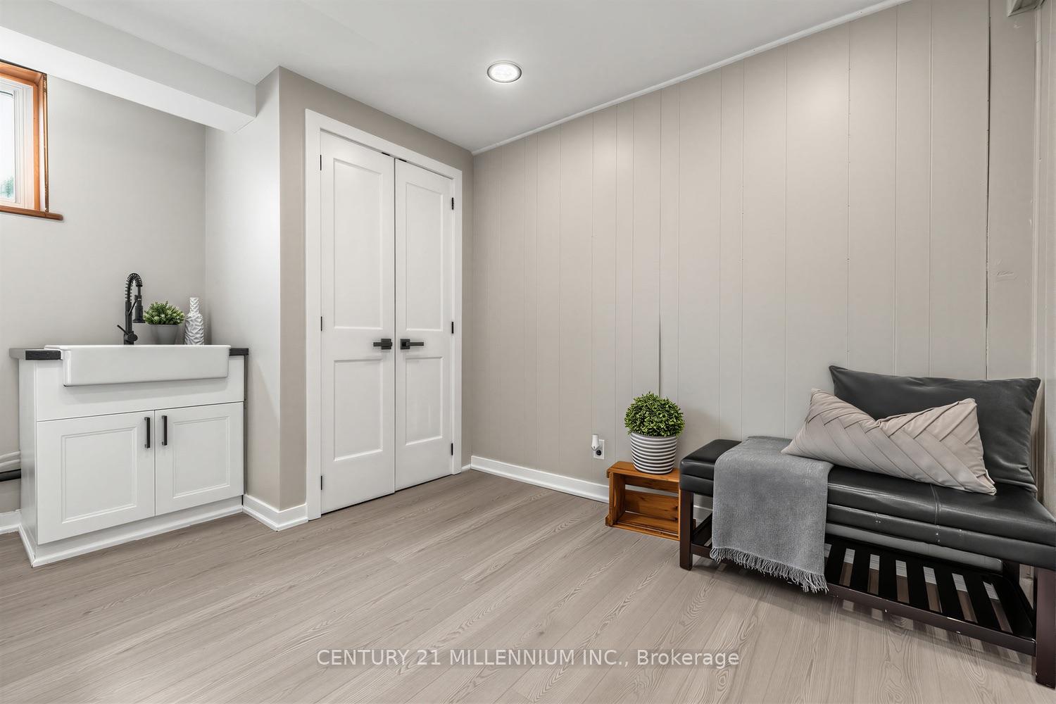 Photo 38 of 35 Cloverhill Crescent, Innisfil, Cookstown — HOMEH