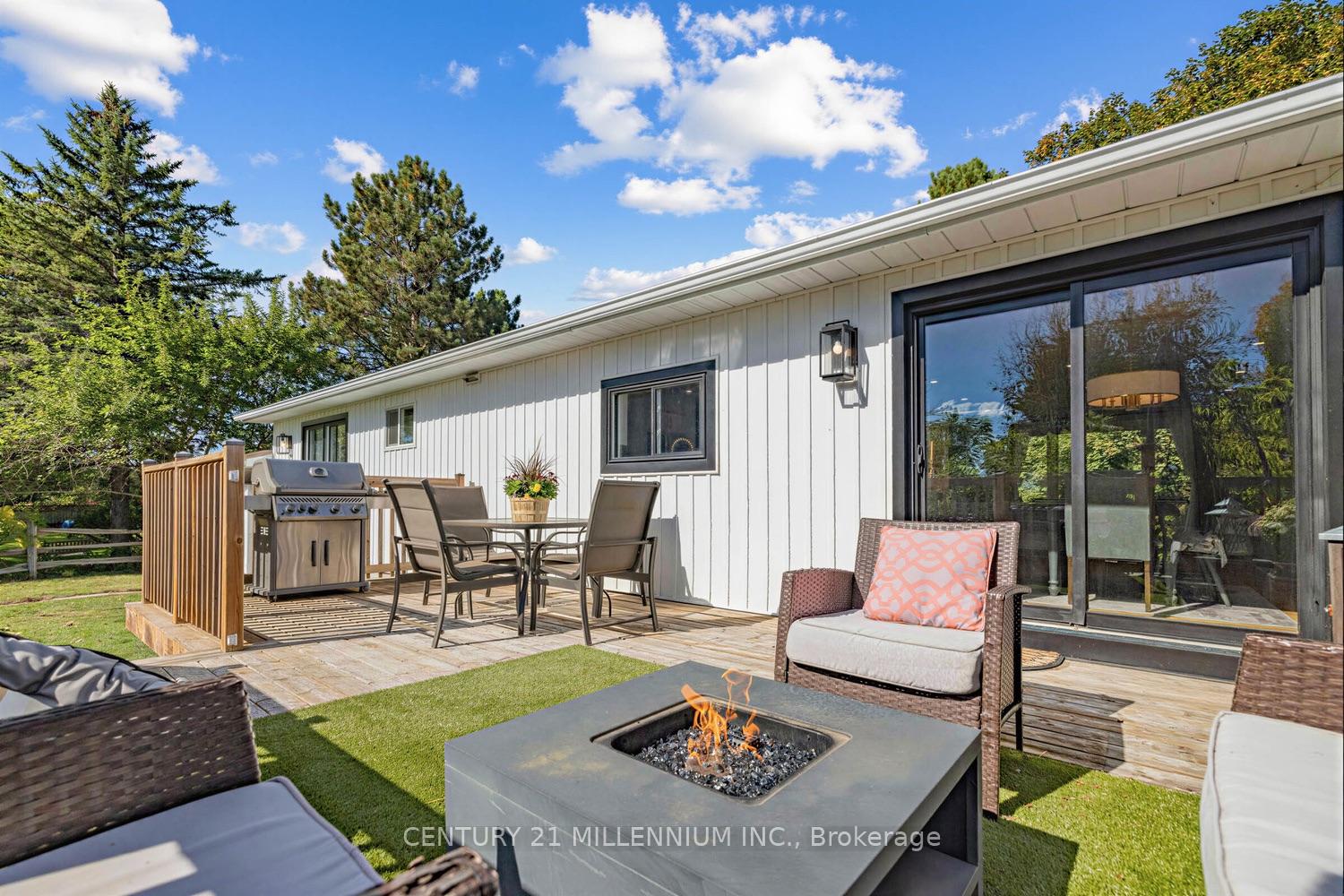 Photo 42 of 35 Cloverhill Crescent, Innisfil, Cookstown — HOMEH