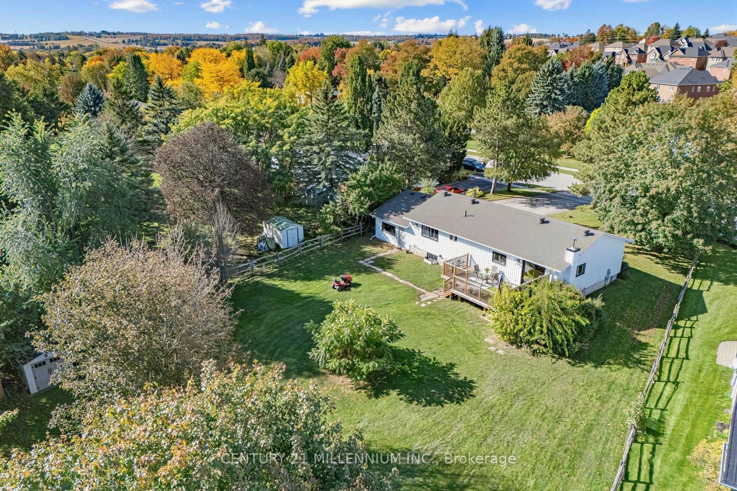Photo 48 of 35 Cloverhill Crescent, Innisfil, Cookstown — HOMEH