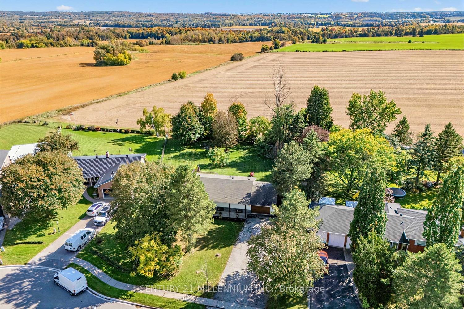 Photo 50 of 35 Cloverhill Crescent, Innisfil, Cookstown — HOMEH