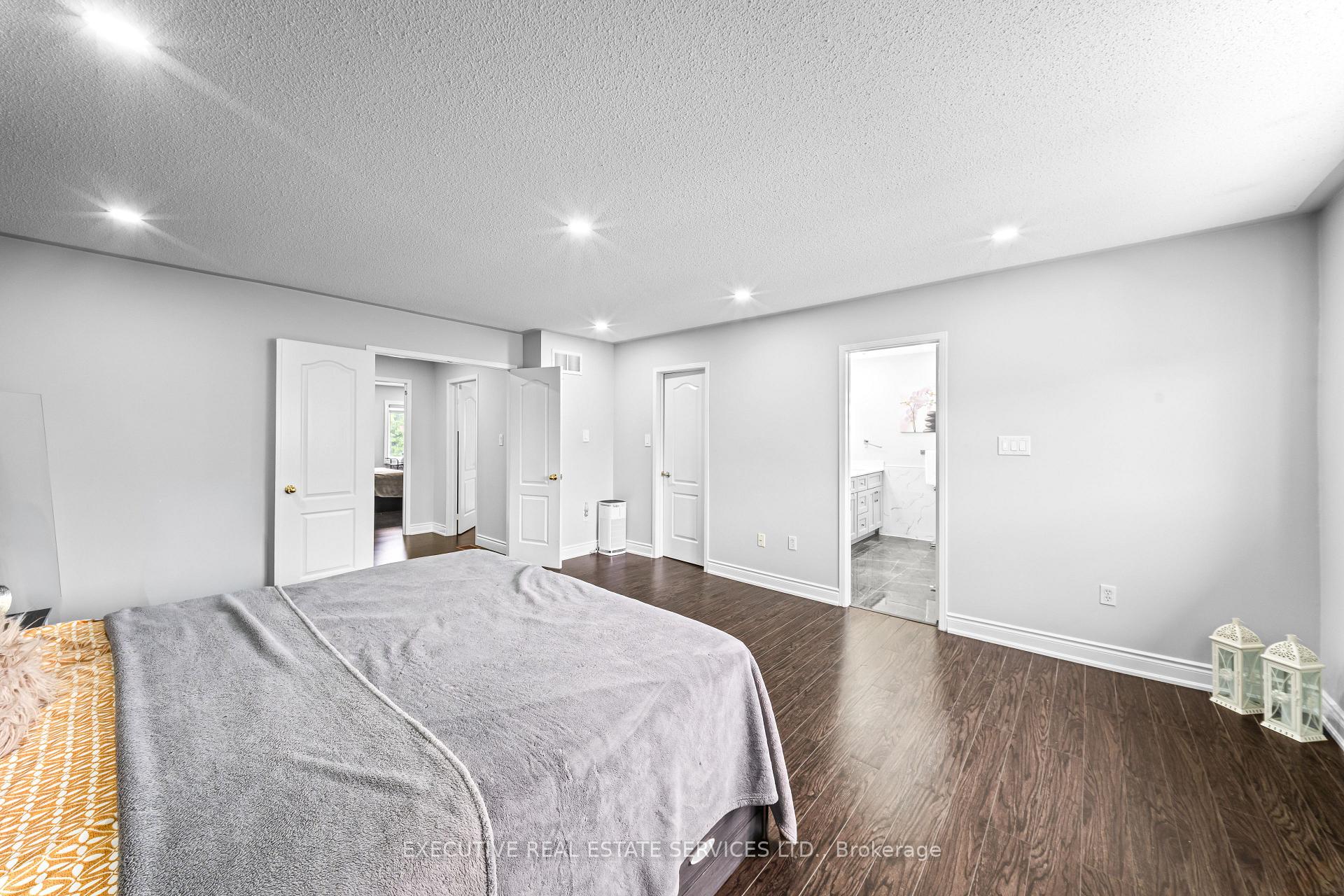 Photo 25 of 7 Chapparal Drive, Brampton, Sandringham-Wellington — HOMEH