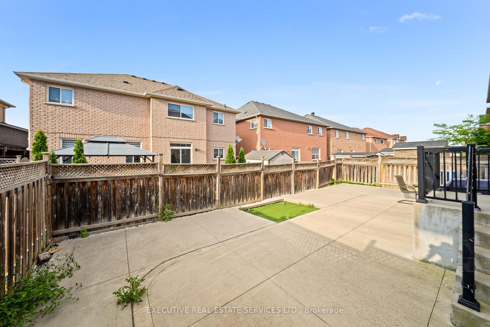 Photo 43 of 7 Chapparal Drive, Brampton, Sandringham-Wellington — HOMEH
