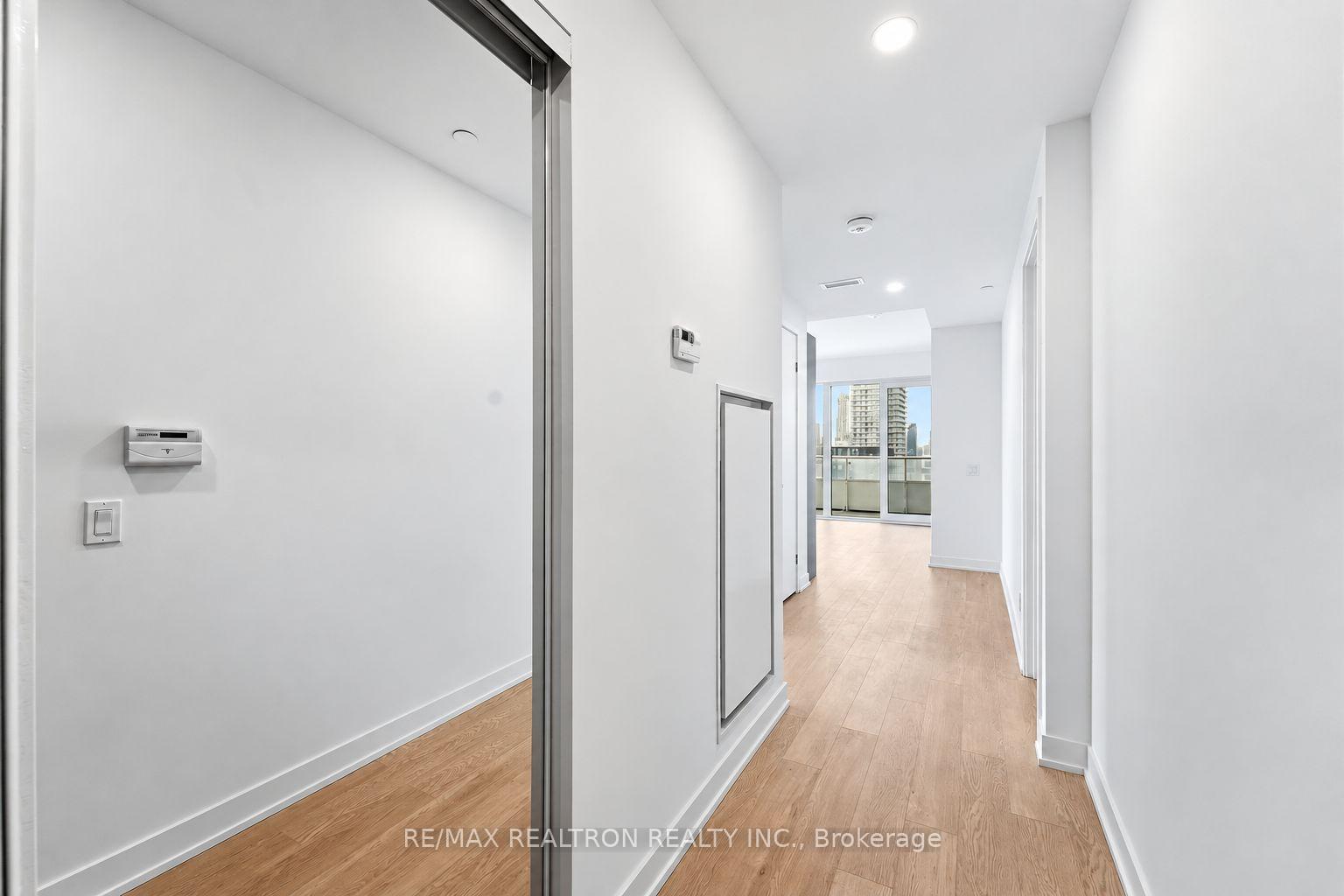 Photo 9 of Unit 4711, 88 Queen Street E, Toronto, Church-Yonge Corridor — HOMEH