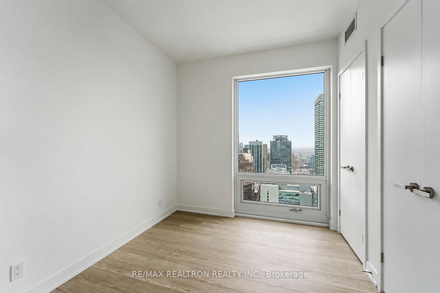 Photo 11 of Unit 4711, 88 Queen Street E, Toronto, Church-Yonge Corridor — HOMEH