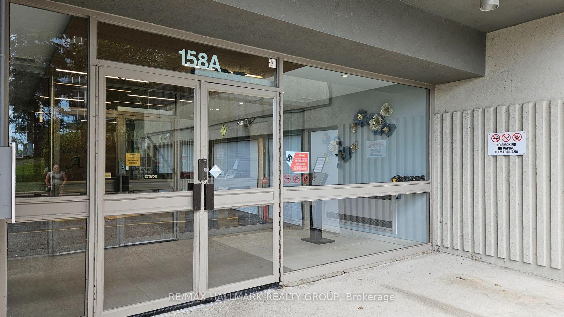 Photo 2 of Unit 4, 158 Mcarthur Avenue, Ottawa, Vanier — HOMEH