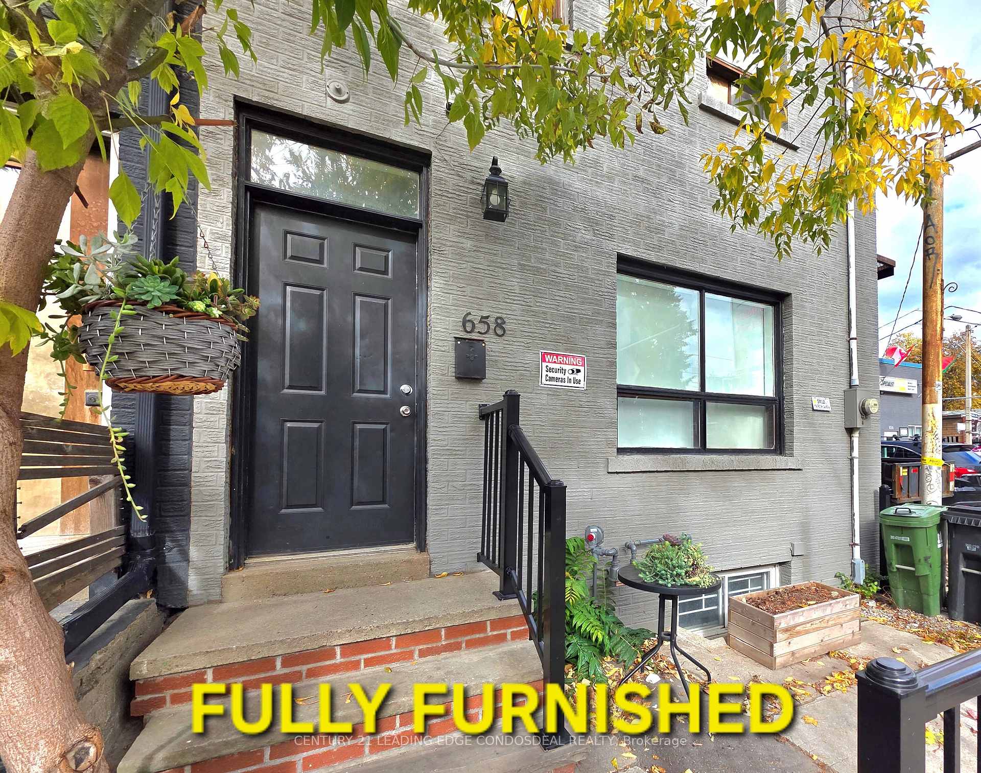 Photo 1 of Unit 2B, 658 Dundas Street W, Toronto, Kensington-Chinatown — HOMEH