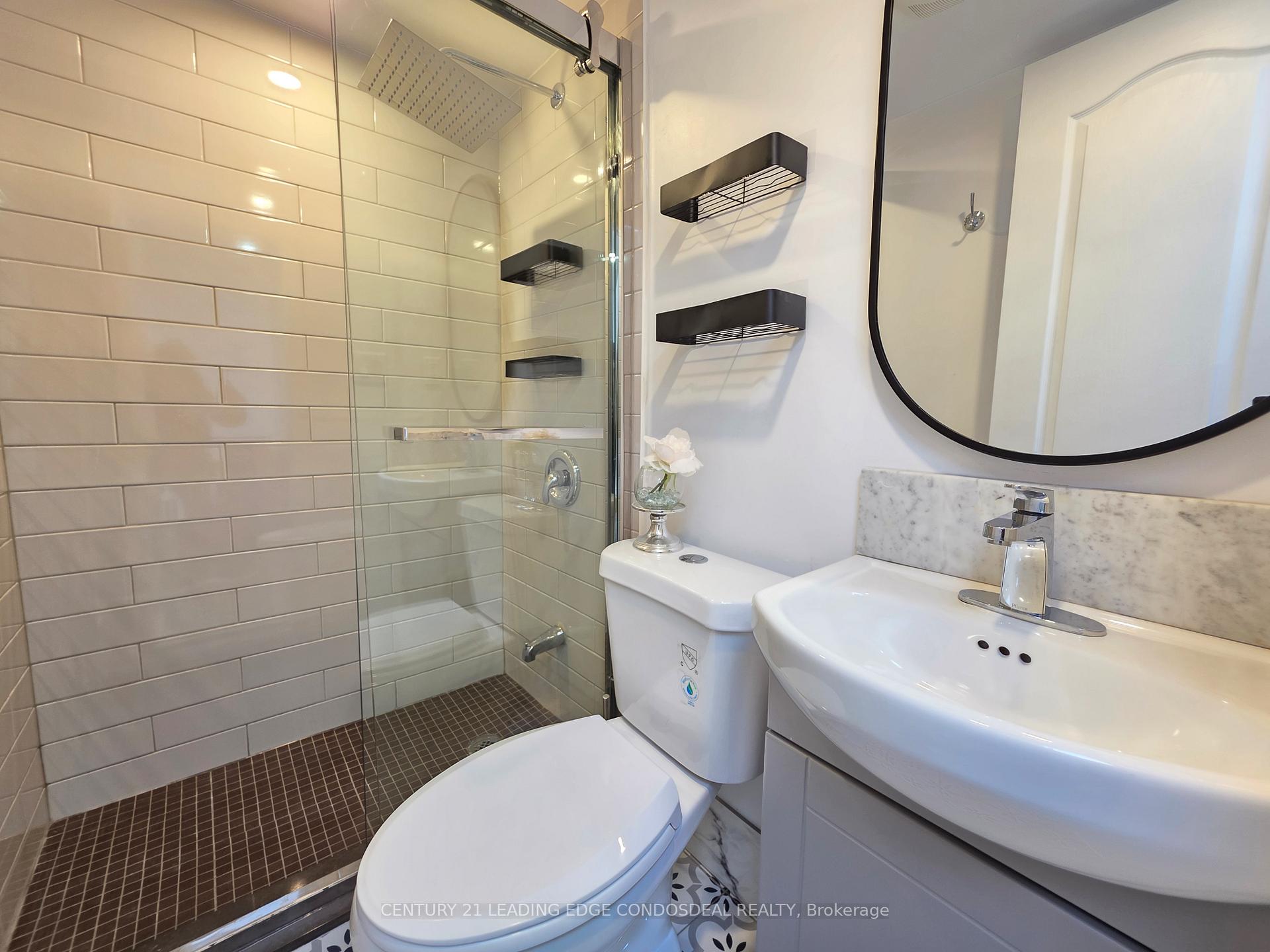 Photo 11 of Unit 2B, 658 Dundas Street W, Toronto, Kensington-Chinatown — HOMEH