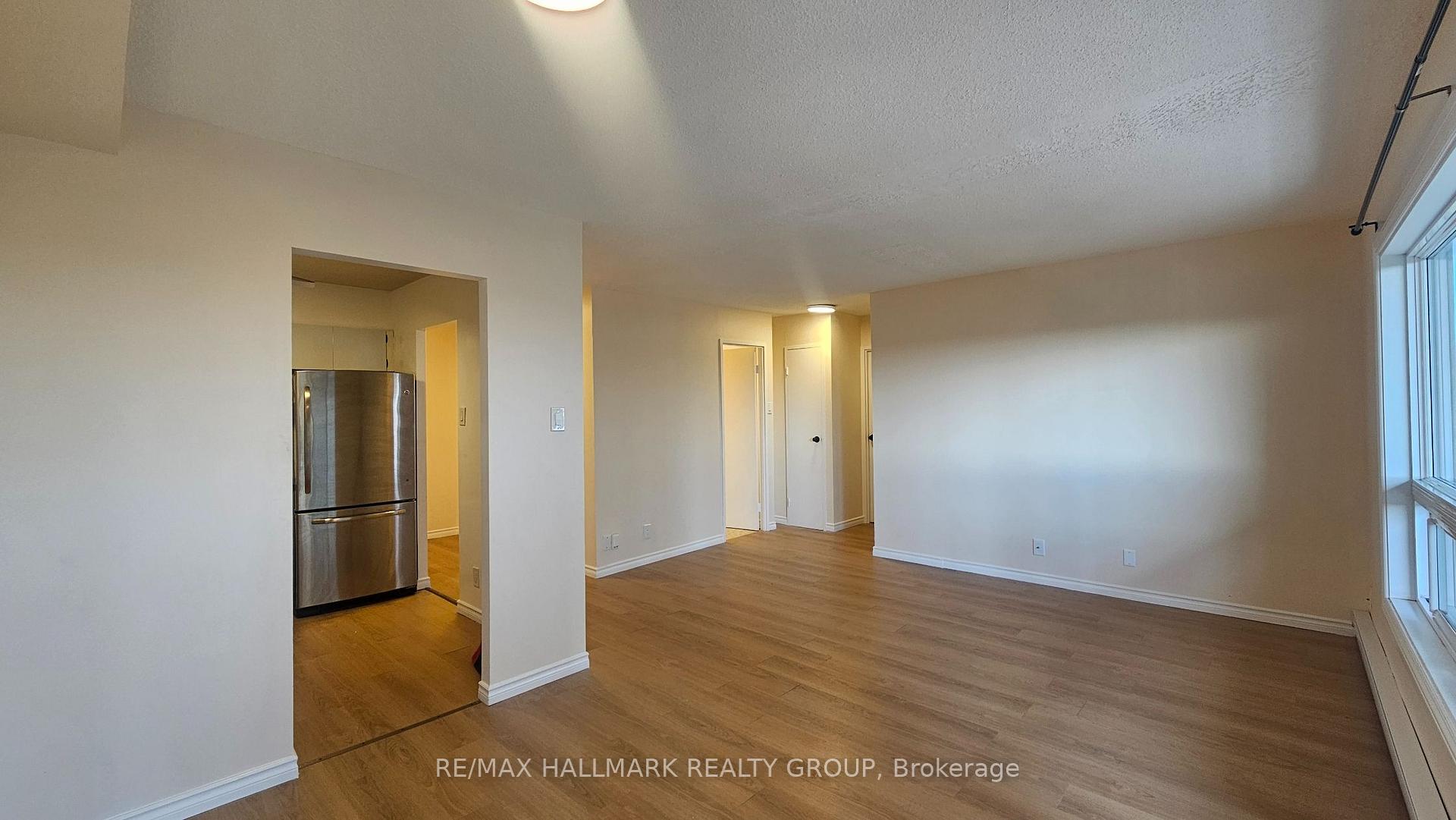 Photo 10 of Unit 4, 158A Mcarthur Avenue, Ottawa, Vanier — HOMEH