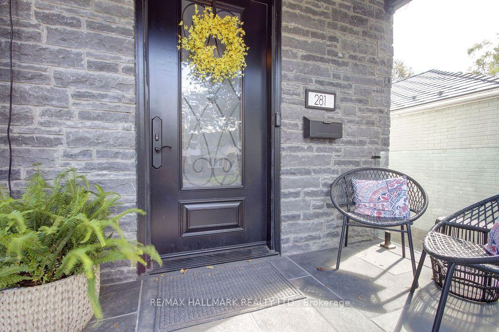 Photo 4 of 281 Warden Avenue, Scarborough, Birchcliffe-Cliffside — HOMEH