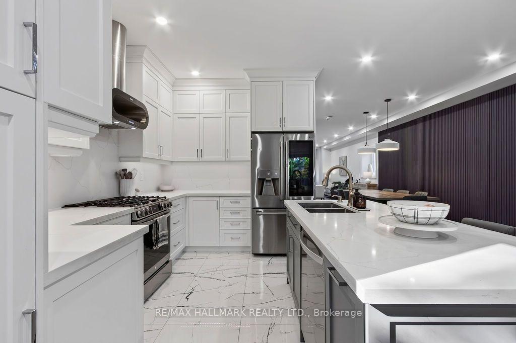 Photo 15 of 281 Warden Avenue, Scarborough, Birchcliffe-Cliffside — HOMEH