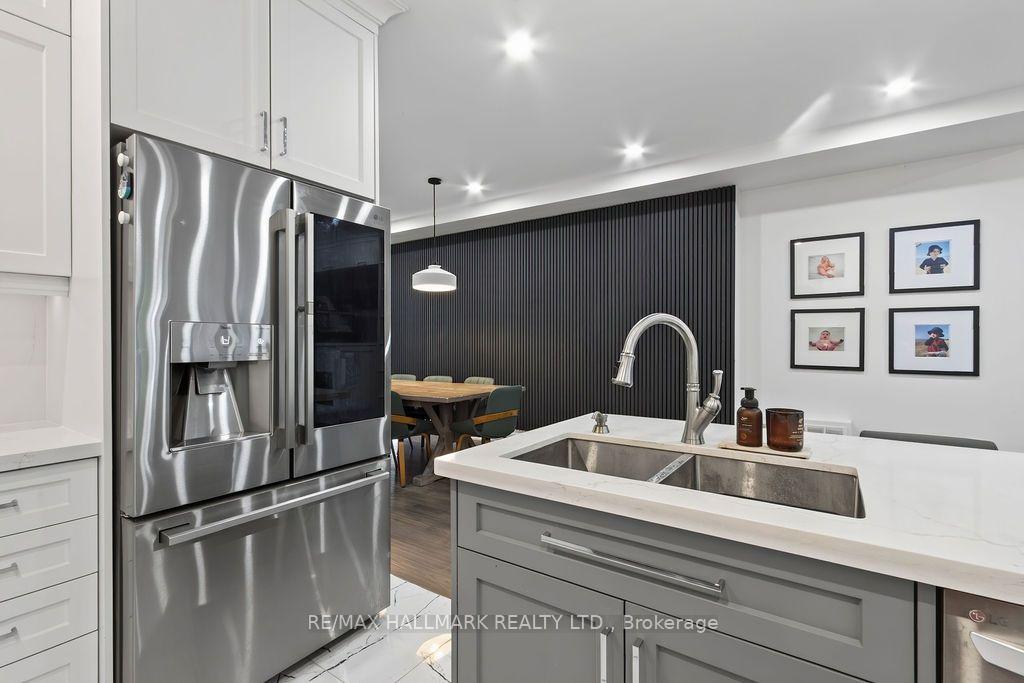 Photo 16 of 281 Warden Avenue, Scarborough, Birchcliffe-Cliffside — HOMEH