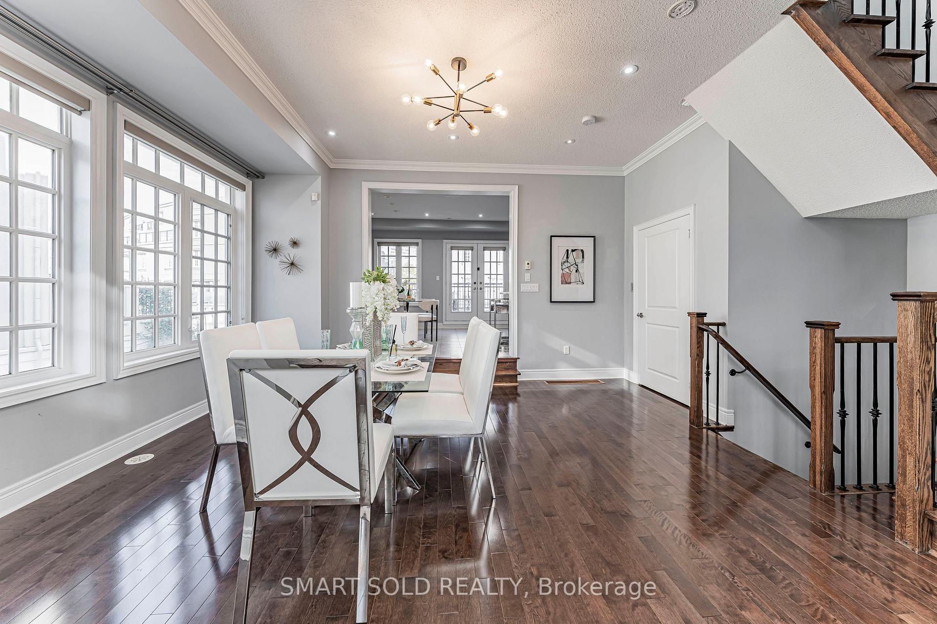 Photo 11 of 31 Lord Durham Road, Markham, Unionville — HOMEH