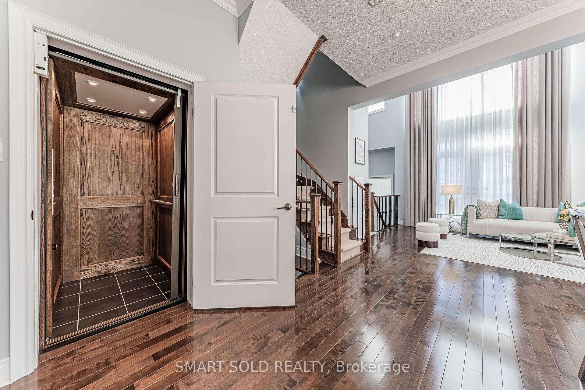 Photo 18 of 31 Lord Durham Road, Markham, Unionville — HOMEH
