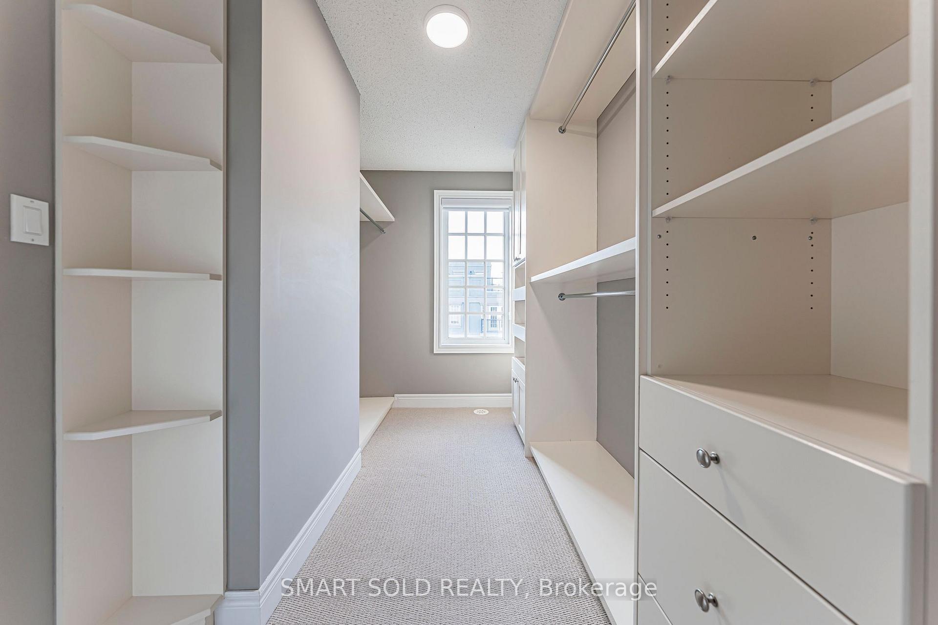 Photo 32 of 31 Lord Durham Road, Markham, Unionville — HOMEH