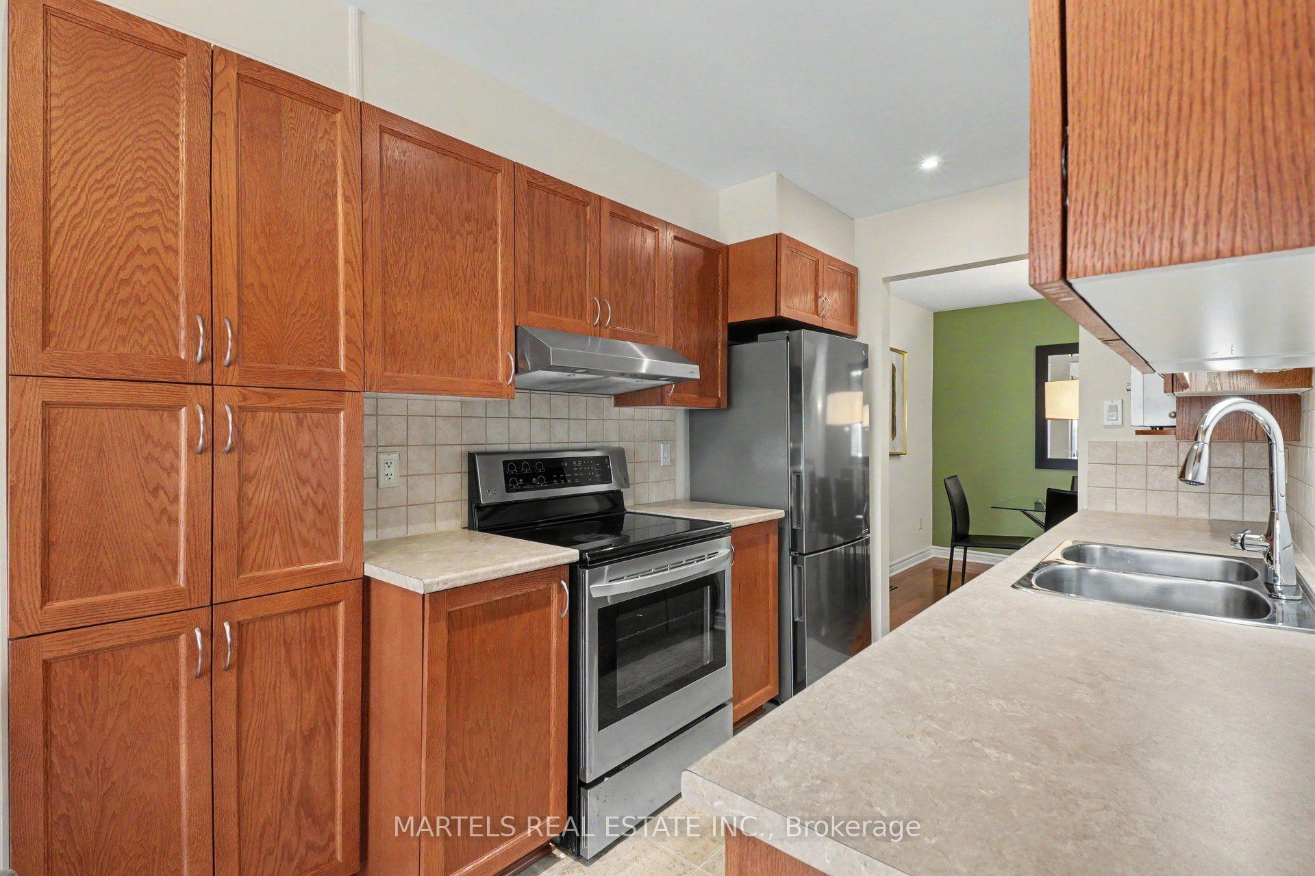 Photo 8 of 83 Indigo Street, Ottawa, Beacon Hill South — HOMEH