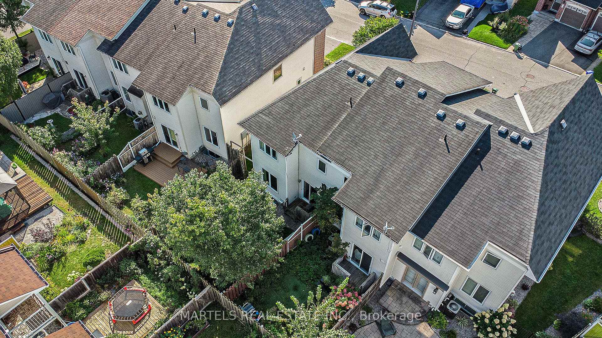 Photo 20 of 83 Indigo Street, Ottawa, Beacon Hill South — HOMEH