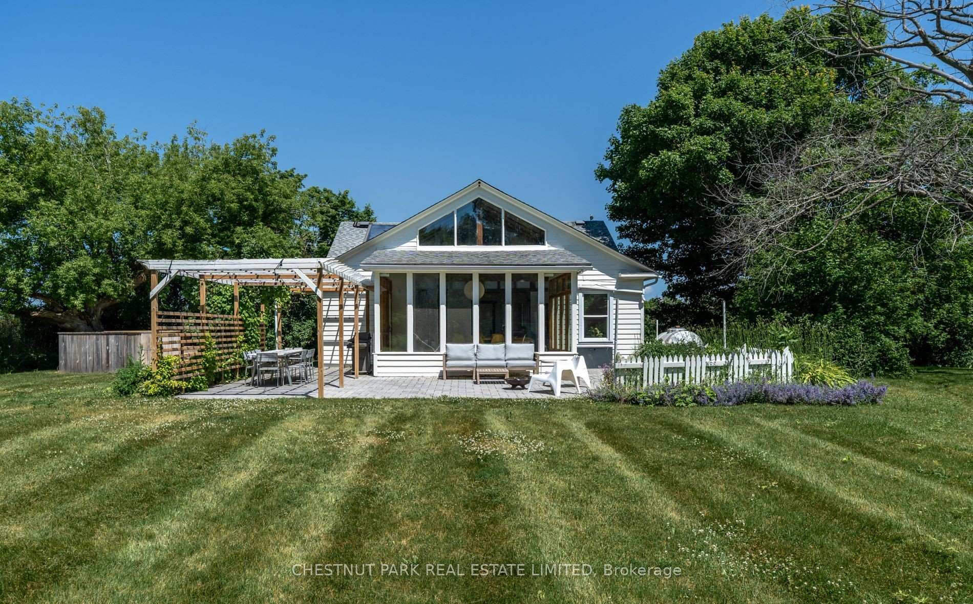 Photo 33 of 1472 County Rd 7, Prince Edward County, North Marysburg Ward — HOMEH