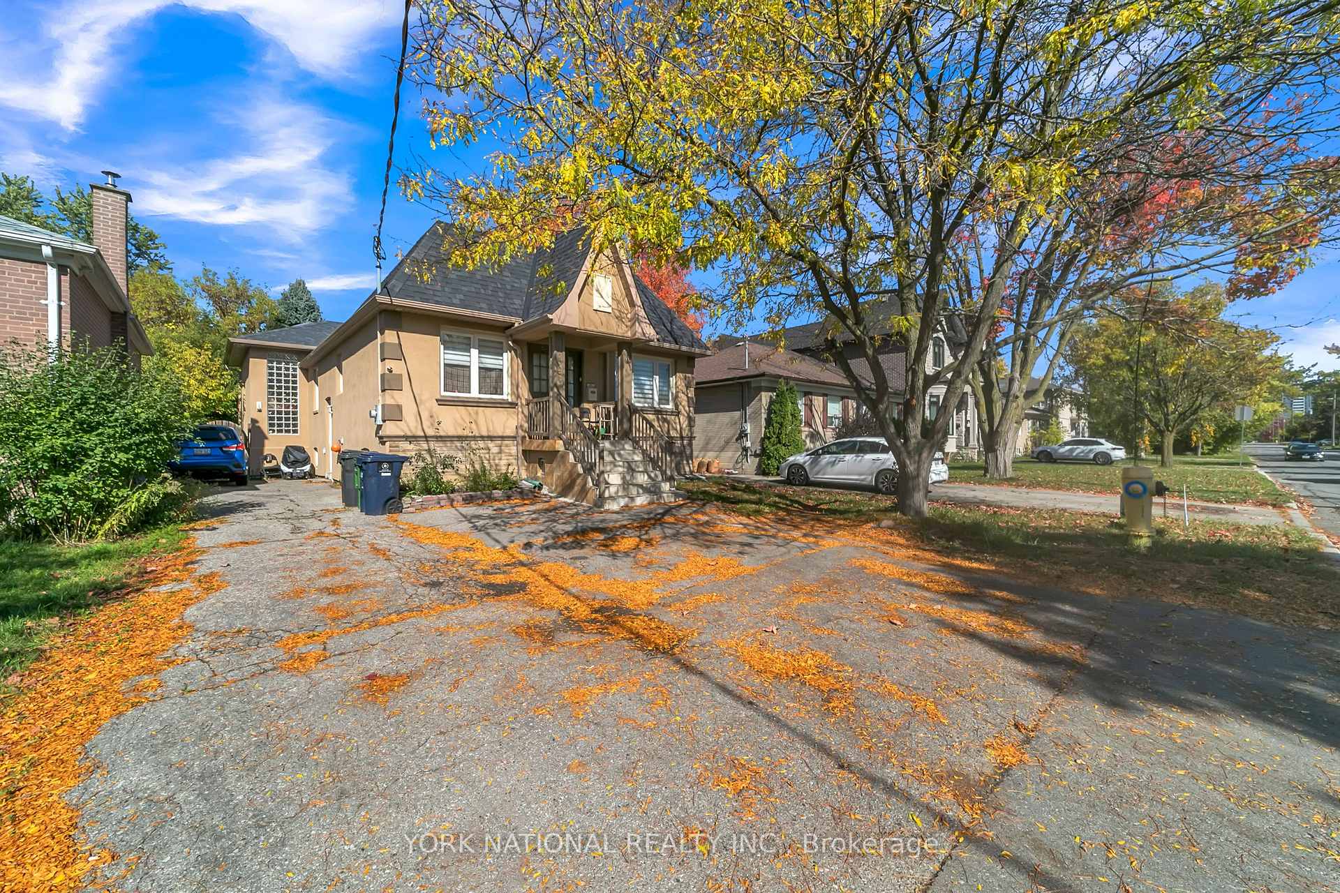 Photo of 186 Patricia Avenue