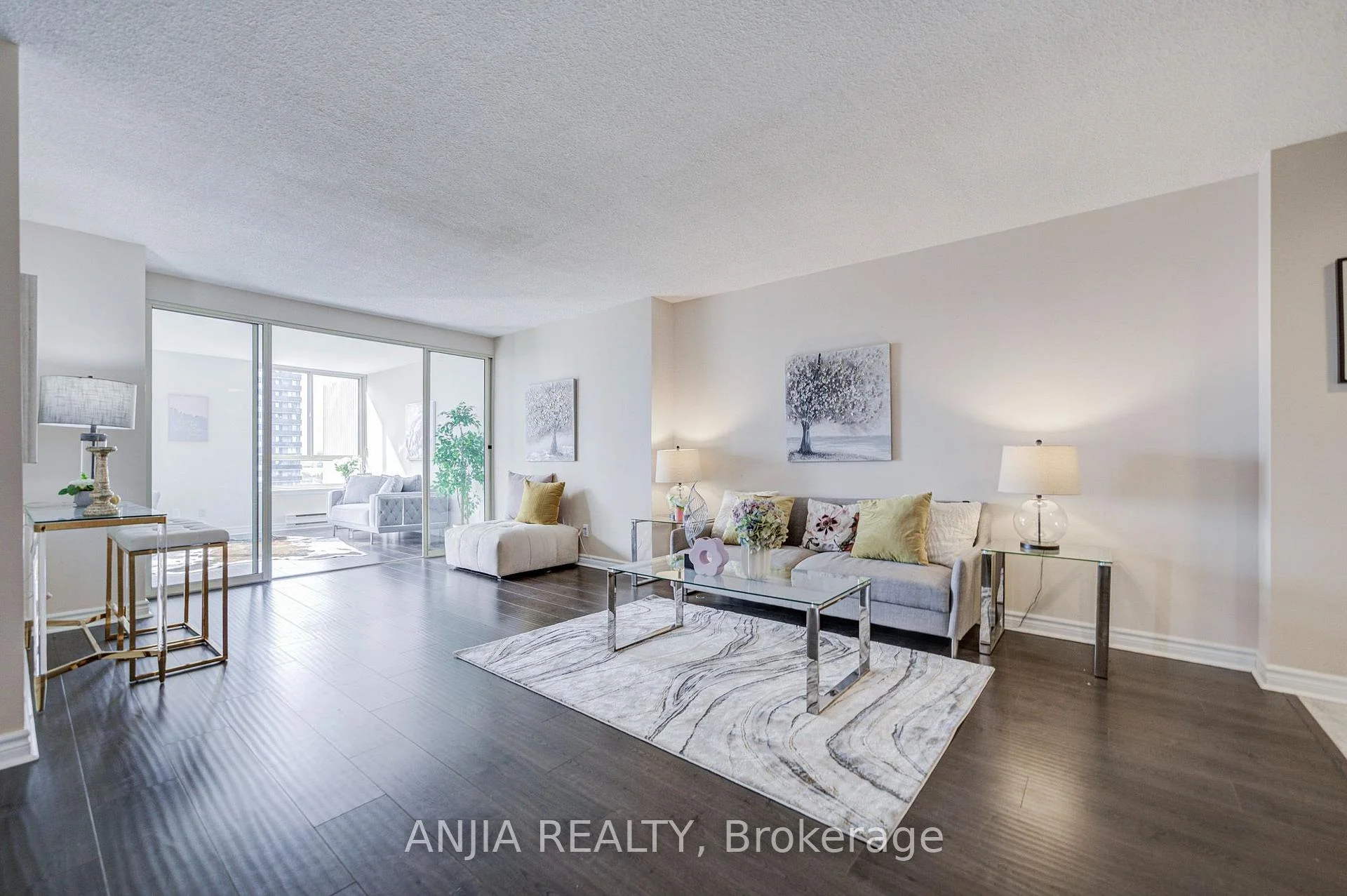 Photo of Unit 1107, 275 Bamburgh Circle