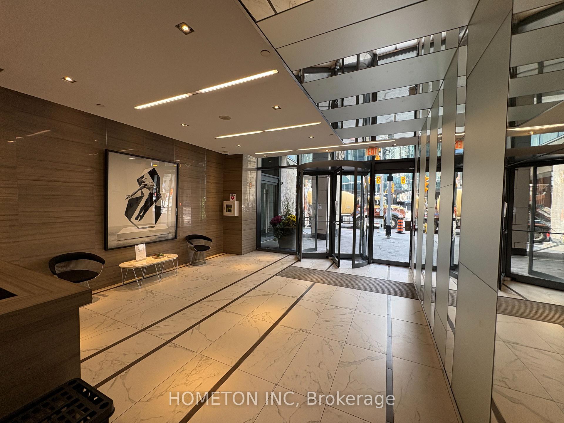 Photo 12 of Unit 1307, 1 The Esplanade, Toronto, Waterfront Communities — HOMEH