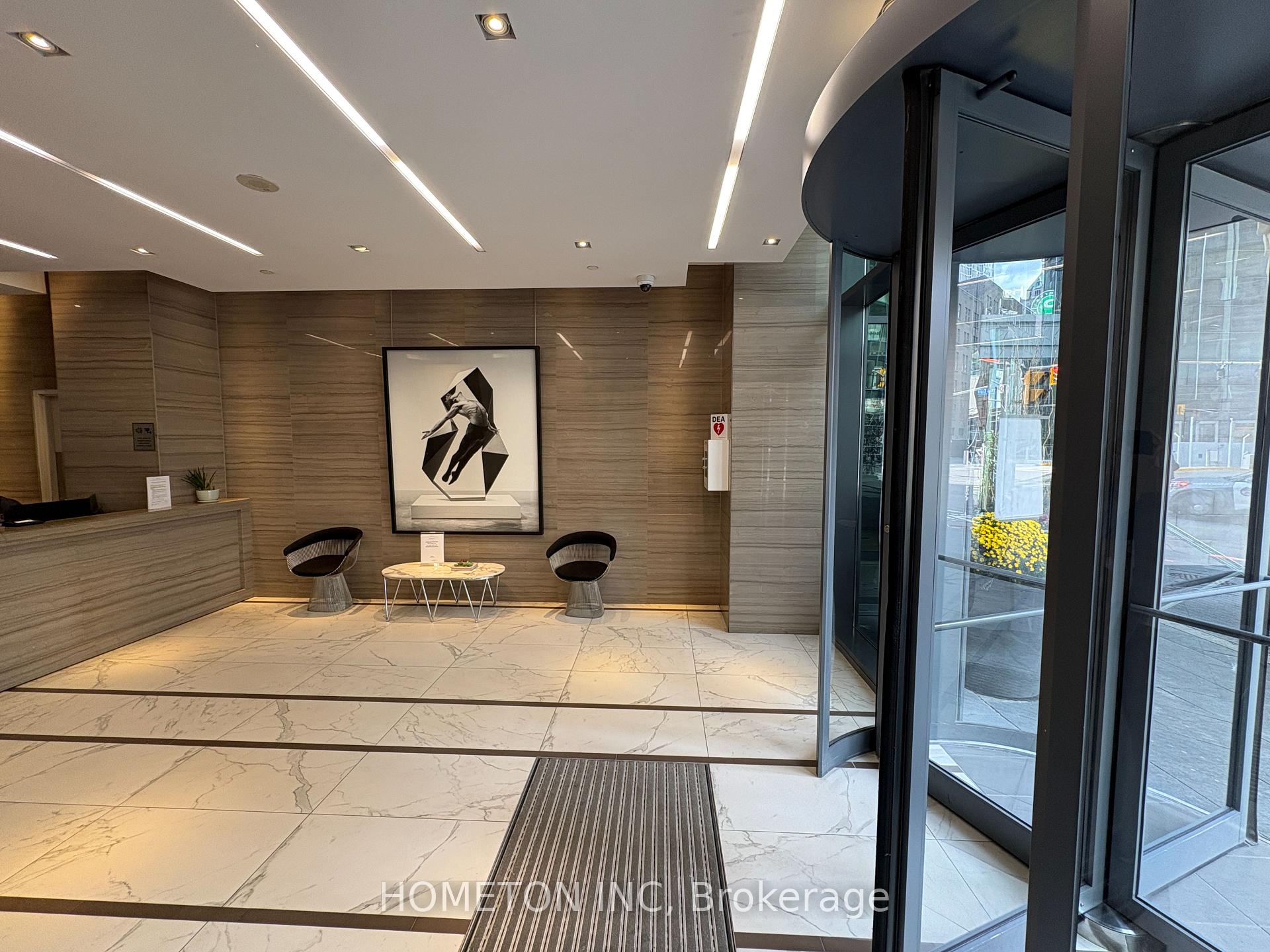Photo 14 of Unit 1307, 1 The Esplanade, Toronto, Waterfront Communities — HOMEH