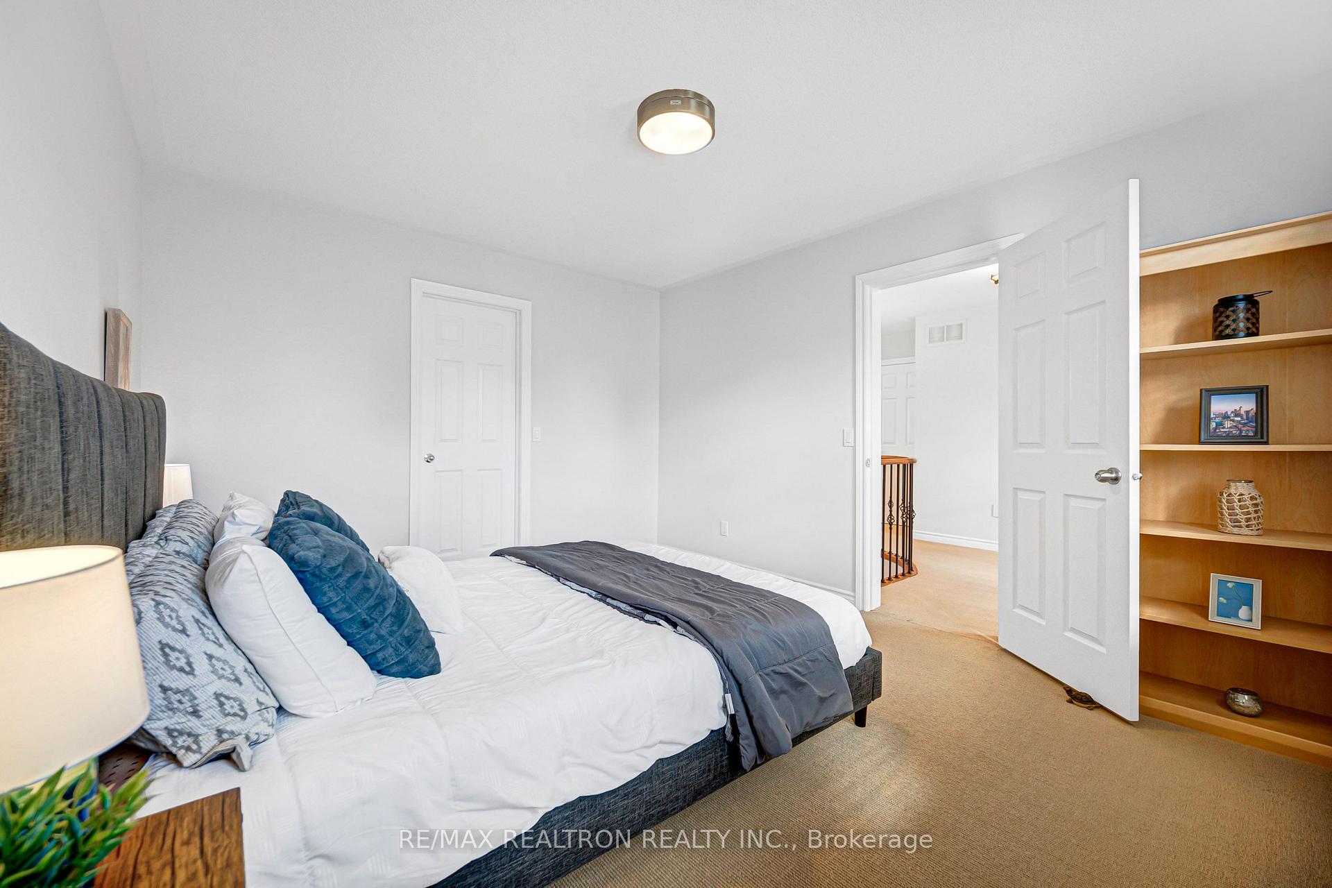 Photo 18 of 24 Port Rush Trail, Markham, Angus Glen — HOMEH