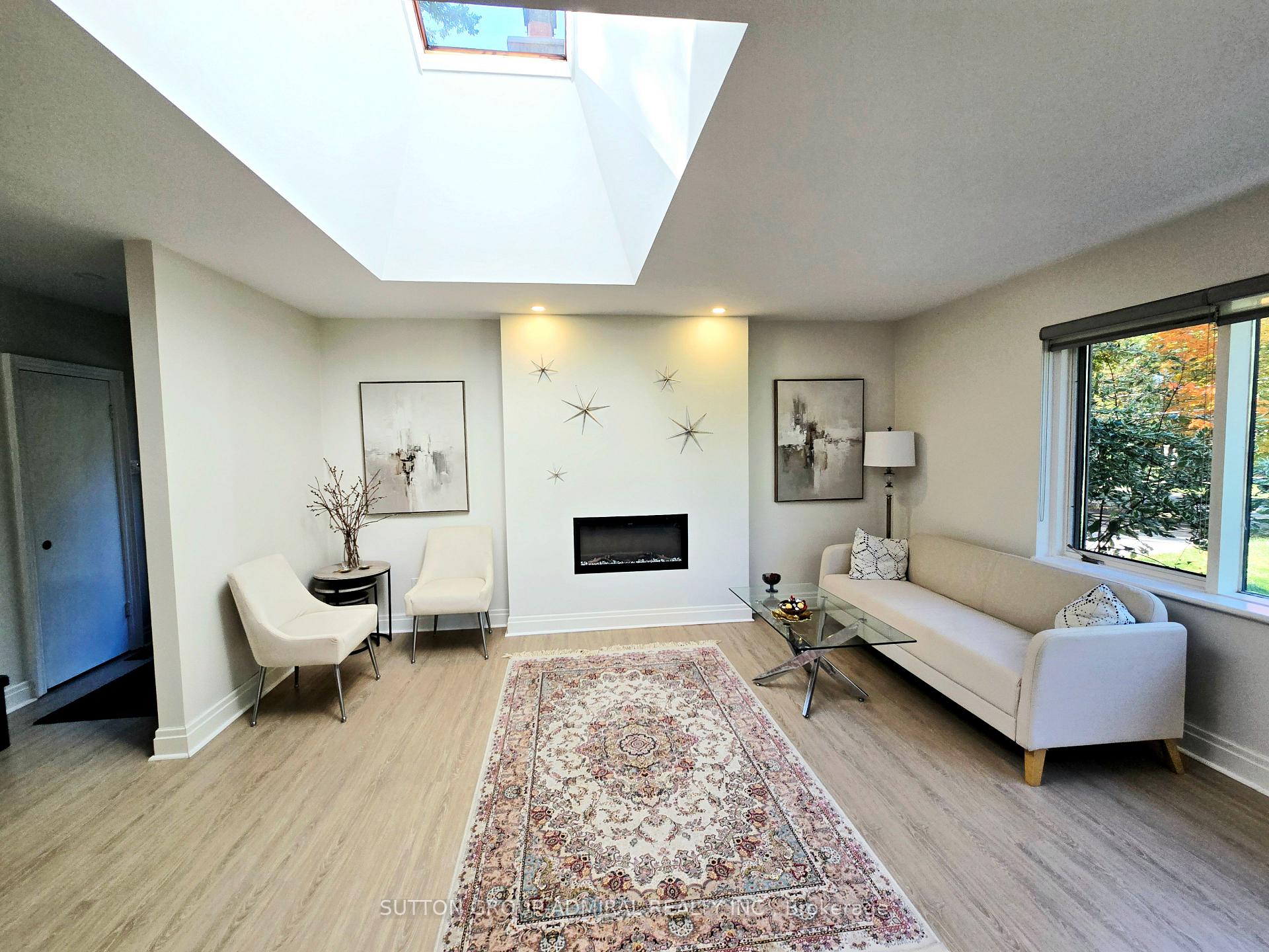 Photo 7 of 501 Sunset Beach Road, Richmond Hill, Oak Ridges Lake Wilcox — HOMEH