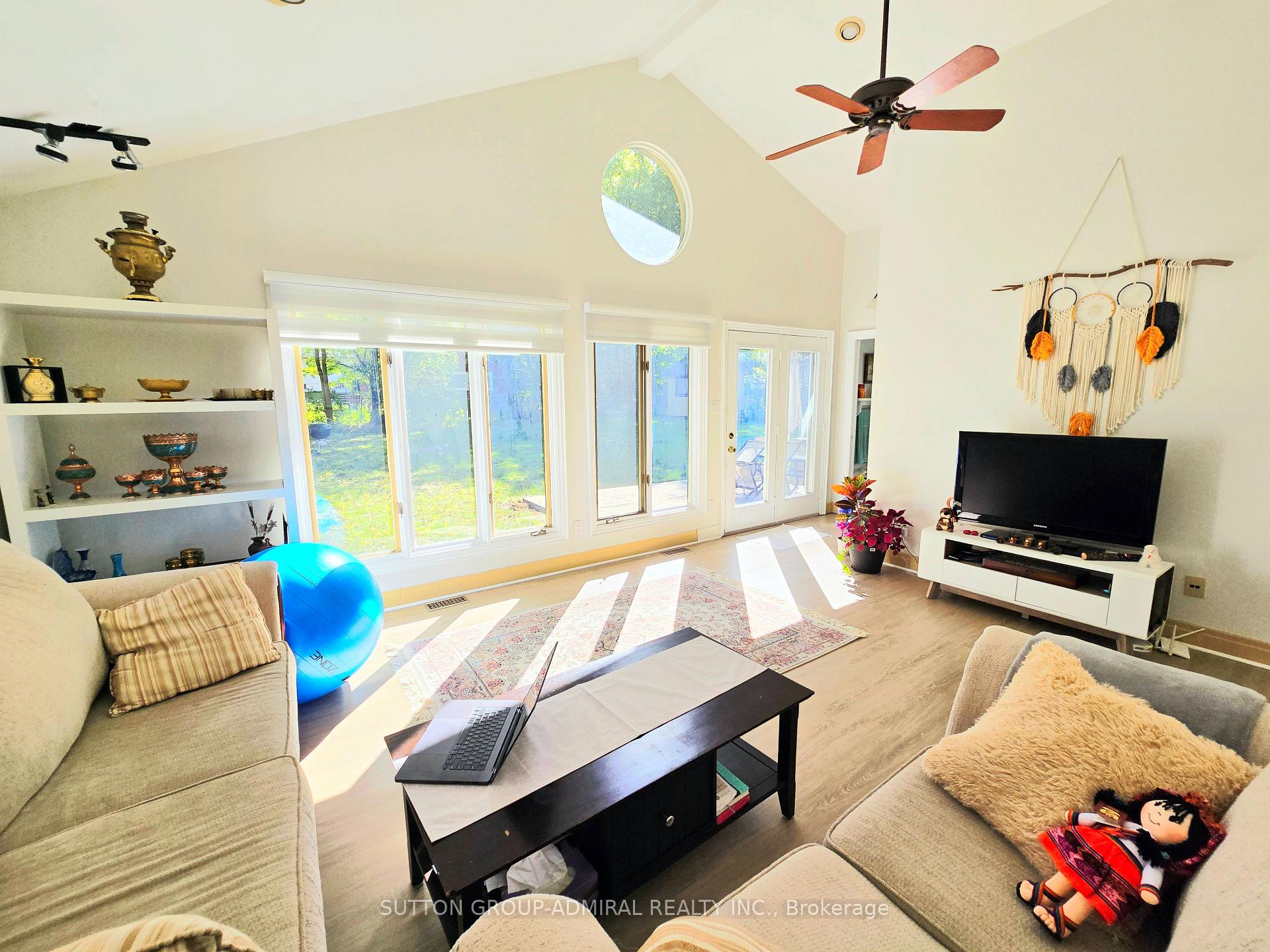 Photo 16 of 501 Sunset Beach Road, Richmond Hill, Oak Ridges Lake Wilcox — HOMEH