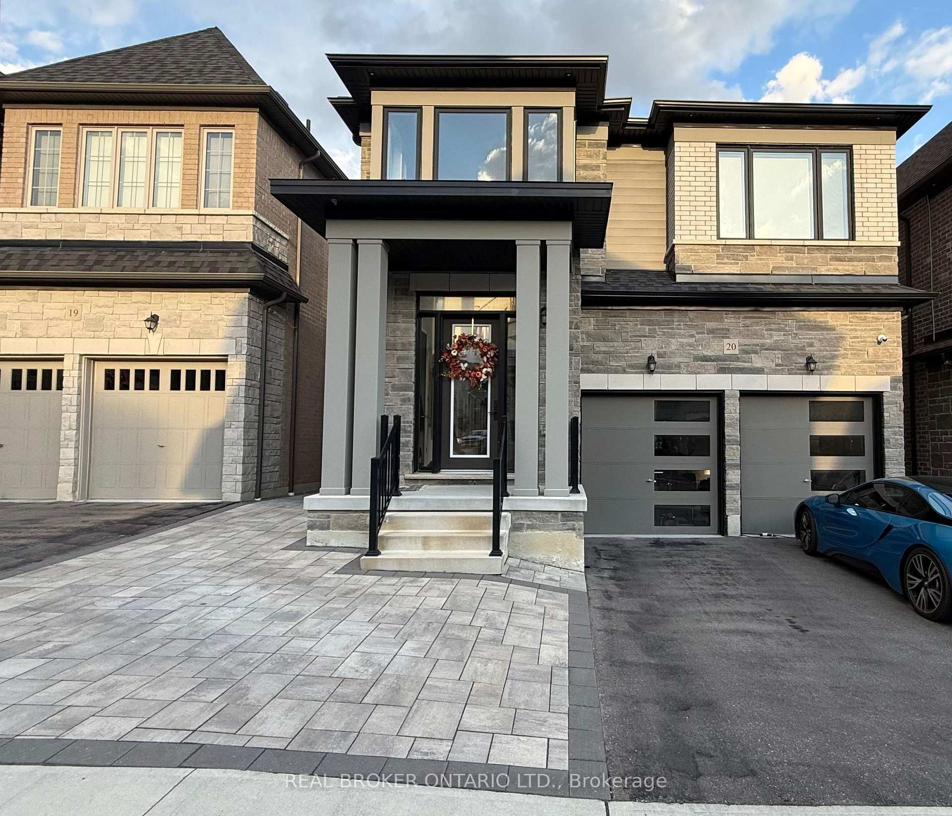Photo of Unit 20A, 20A-400 Finch Avenue