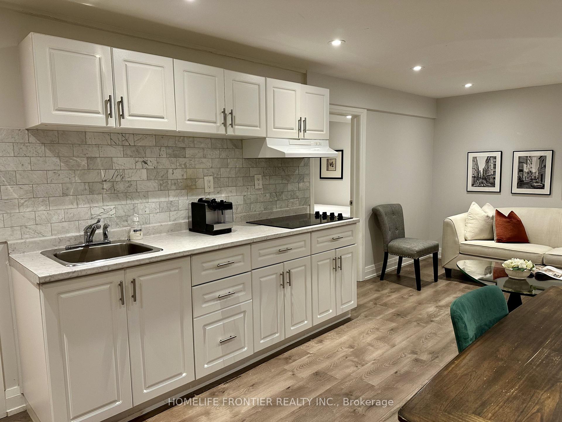 Photo 8 of Unit Lower, 29 Constellation Crescent, Richmond Hill, Observatory — HOMEH