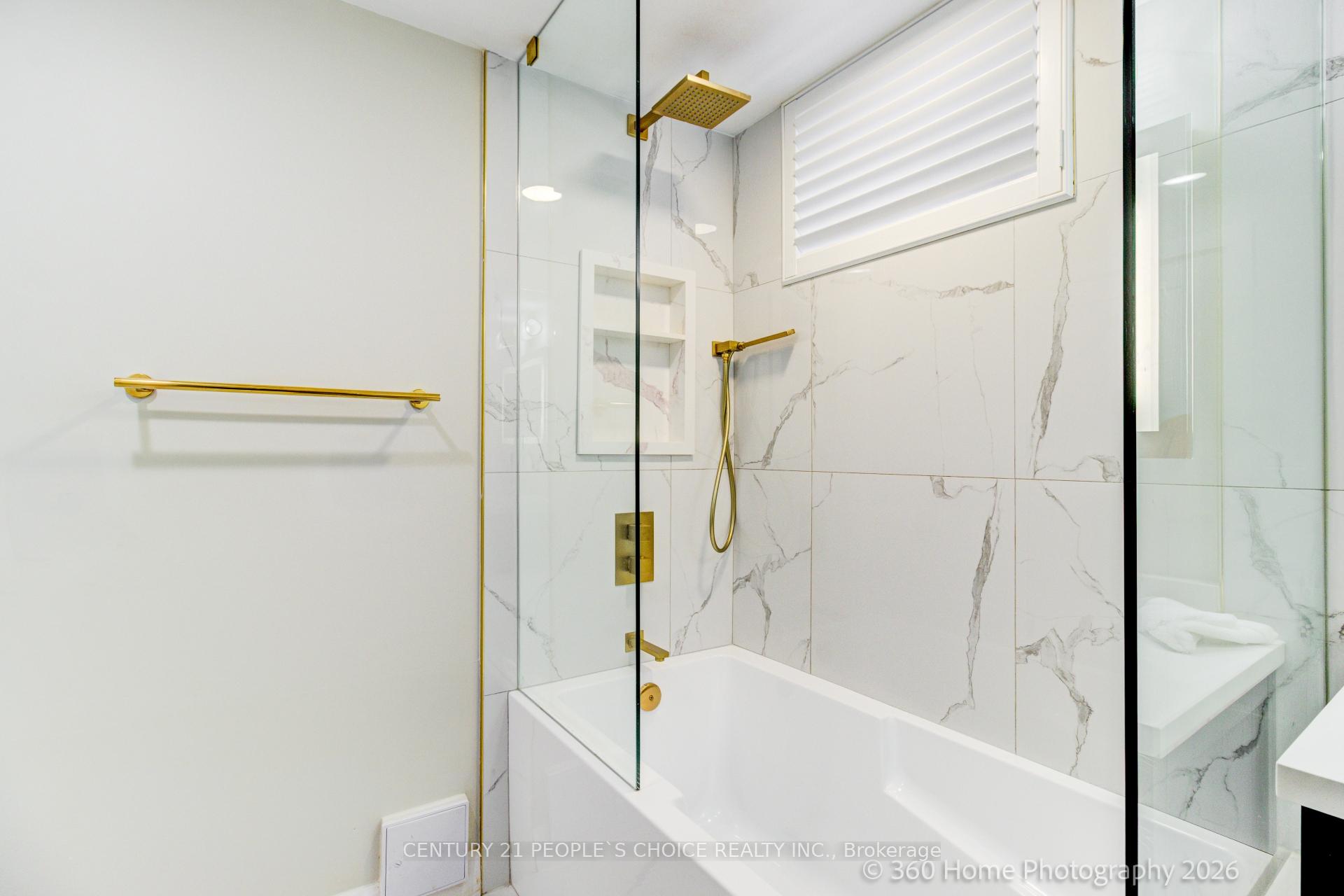 Photo 16 of Unit 2, 37 Bentworth Avenue, North York, Yorkdale-Glen Park — HOMEH