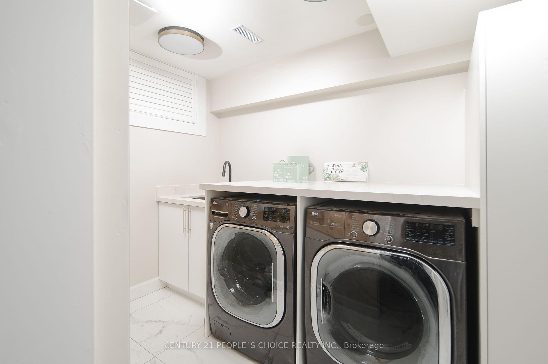 Photo 19 of Unit 2, 37 Bentworth Avenue, North York, Yorkdale-Glen Park — HOMEH