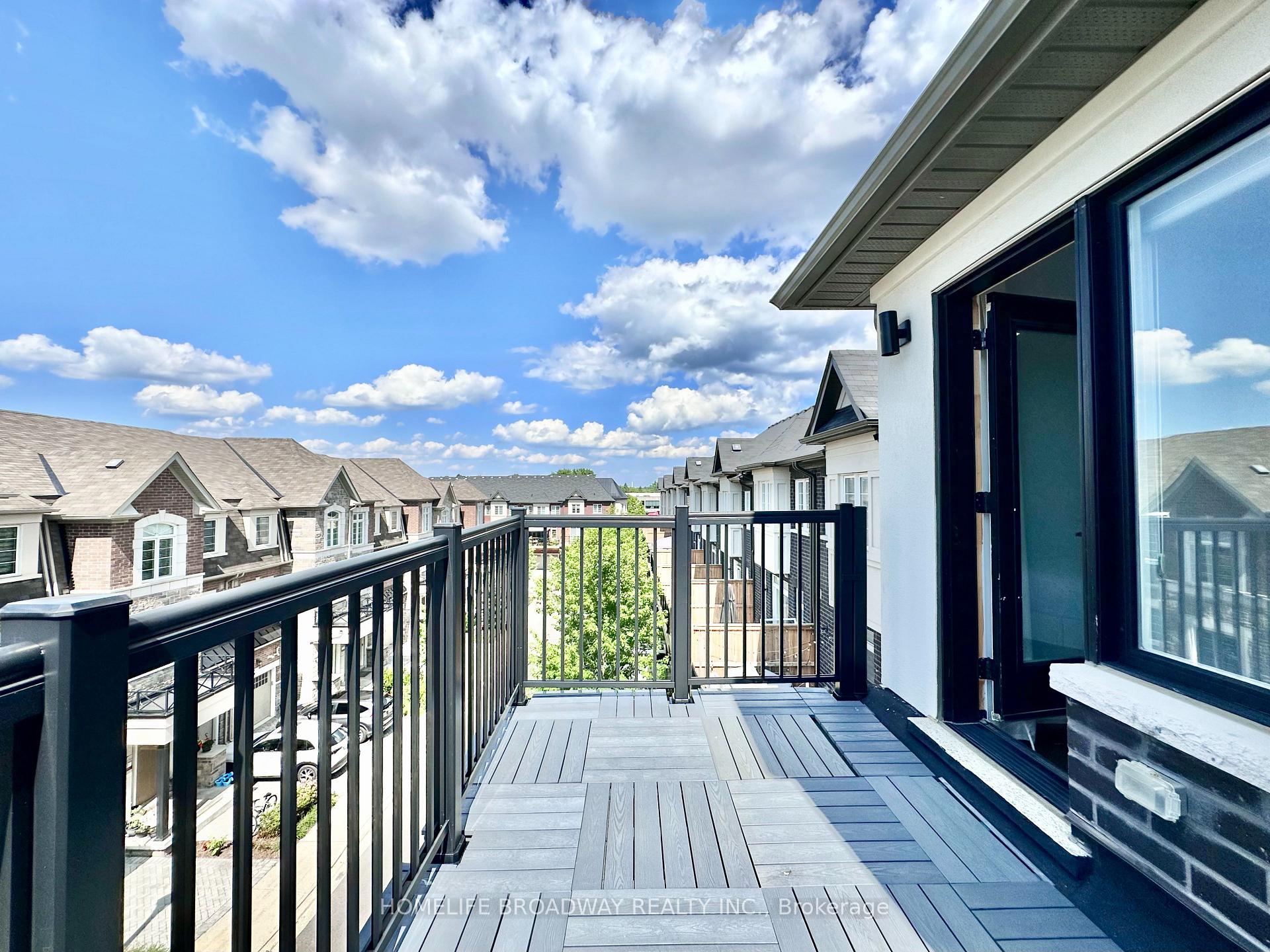 Photo 29 of 300 King Road, Richmond Hill, Oak Ridges — HOMEH