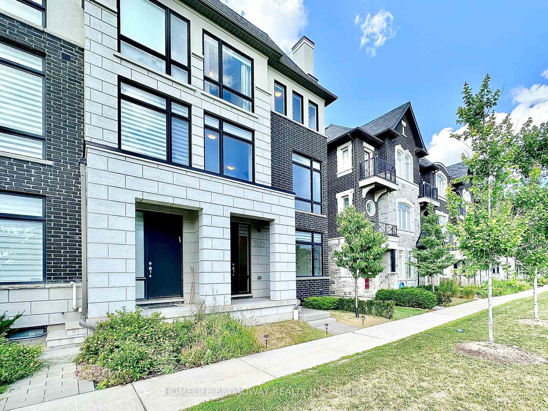 Photo 48 of 300 King Road, Richmond Hill, Oak Ridges — HOMEH
