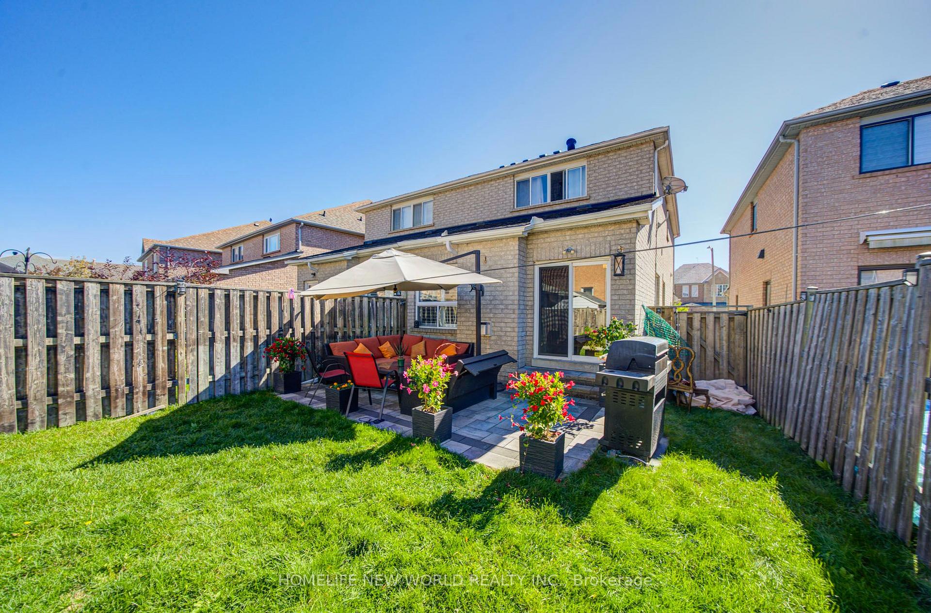 Photo 7 of 12 Belvia Drive, Vaughan, Patterson — HOMEH