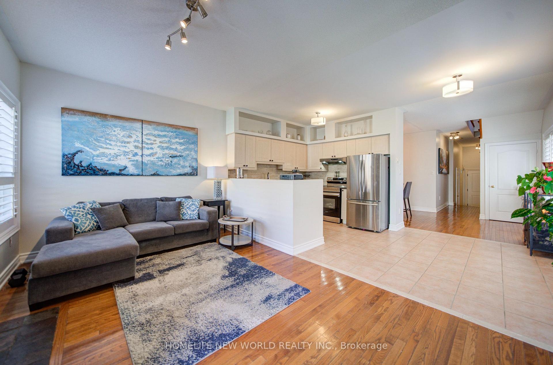 Photo 13 of 12 Belvia Drive, Vaughan, Patterson — HOMEH