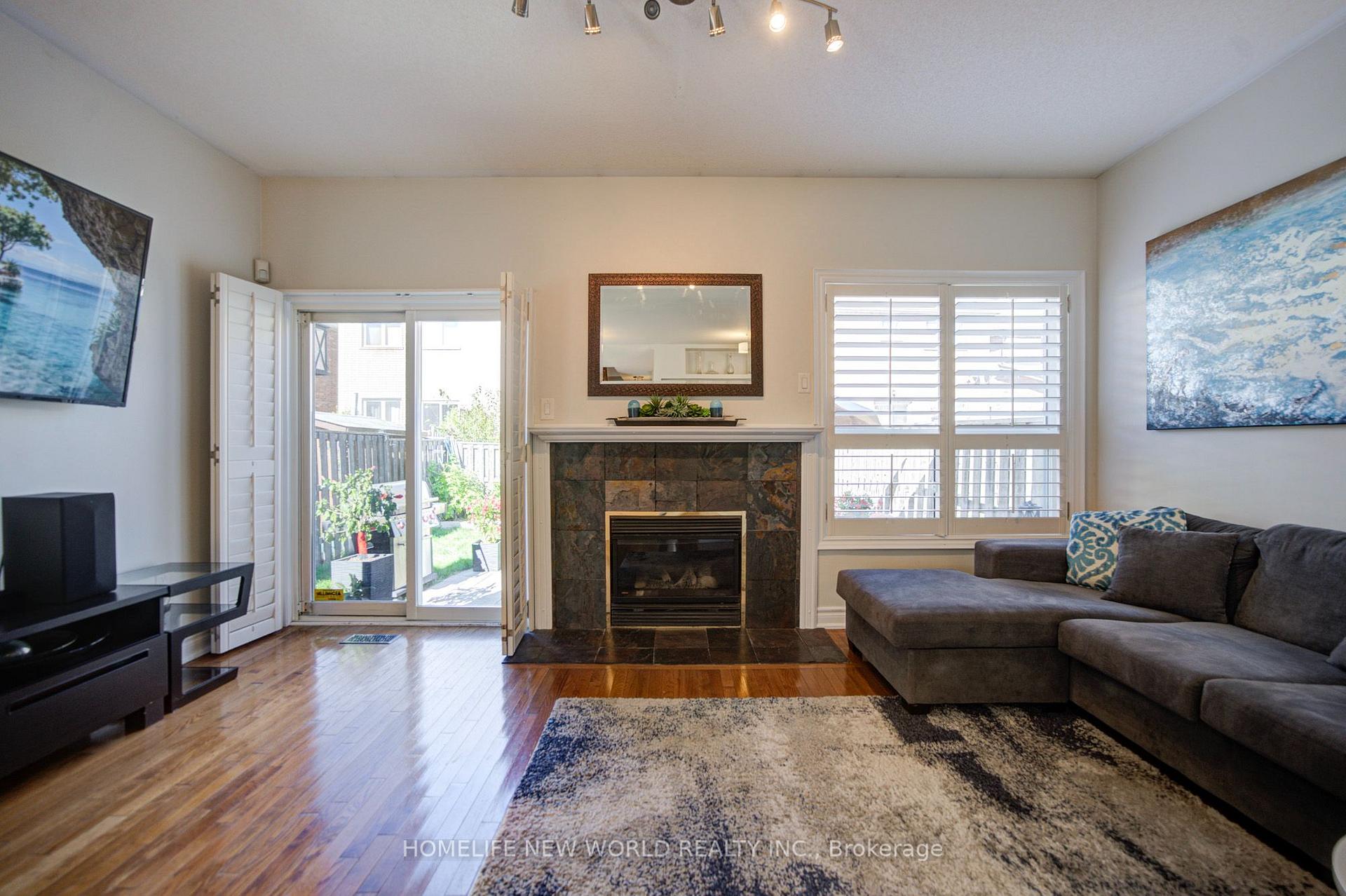Photo 14 of 12 Belvia Drive, Vaughan, Patterson — HOMEH