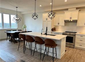 Photo 8 of 111 Village Road, Wellesley — HOMEH