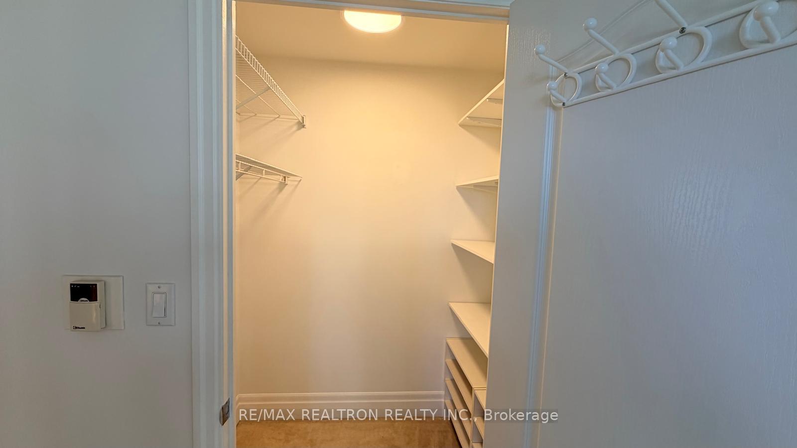 Photo 27 of Unit 2003, 188 Doris Avenue, North York, Willowdale East — HOMEH