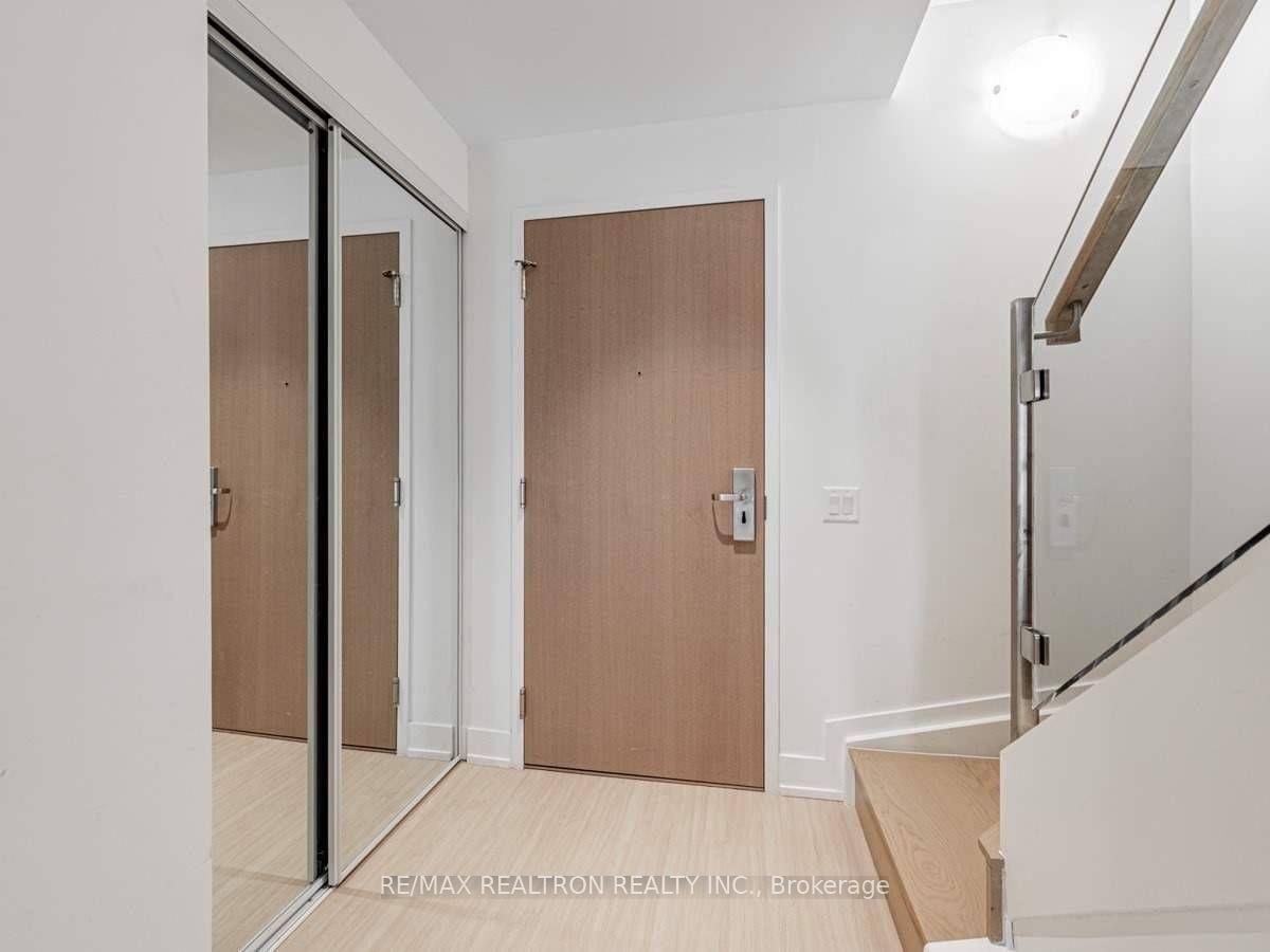 Photo 19 of Unit 513, 7 Grenville Street, Toronto, Bay Street Corridor — HOMEH