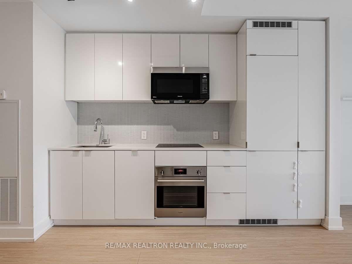 Photo 21 of Unit 513, 7 Grenville Street, Toronto, Bay Street Corridor — HOMEH