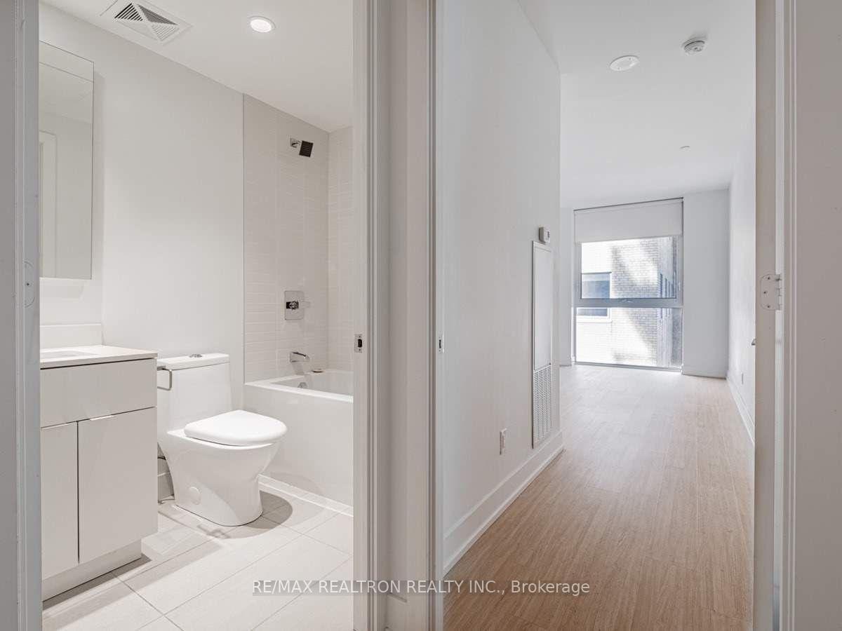 Photo 30 of Unit 513, 7 Grenville Street, Toronto, Bay Street Corridor — HOMEH