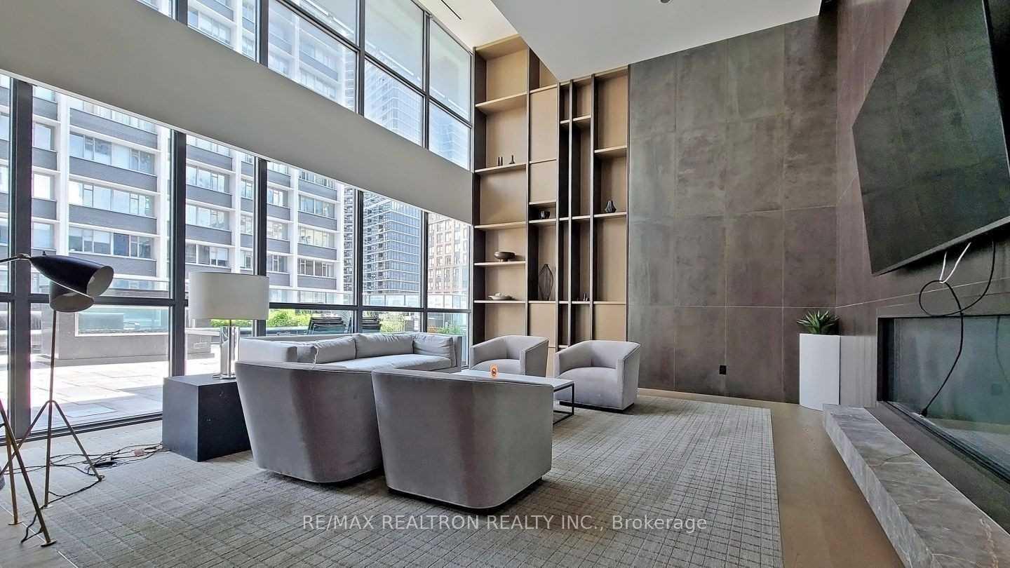 Photo 38 of Unit 513, 7 Grenville Street, Toronto, Bay Street Corridor — HOMEH